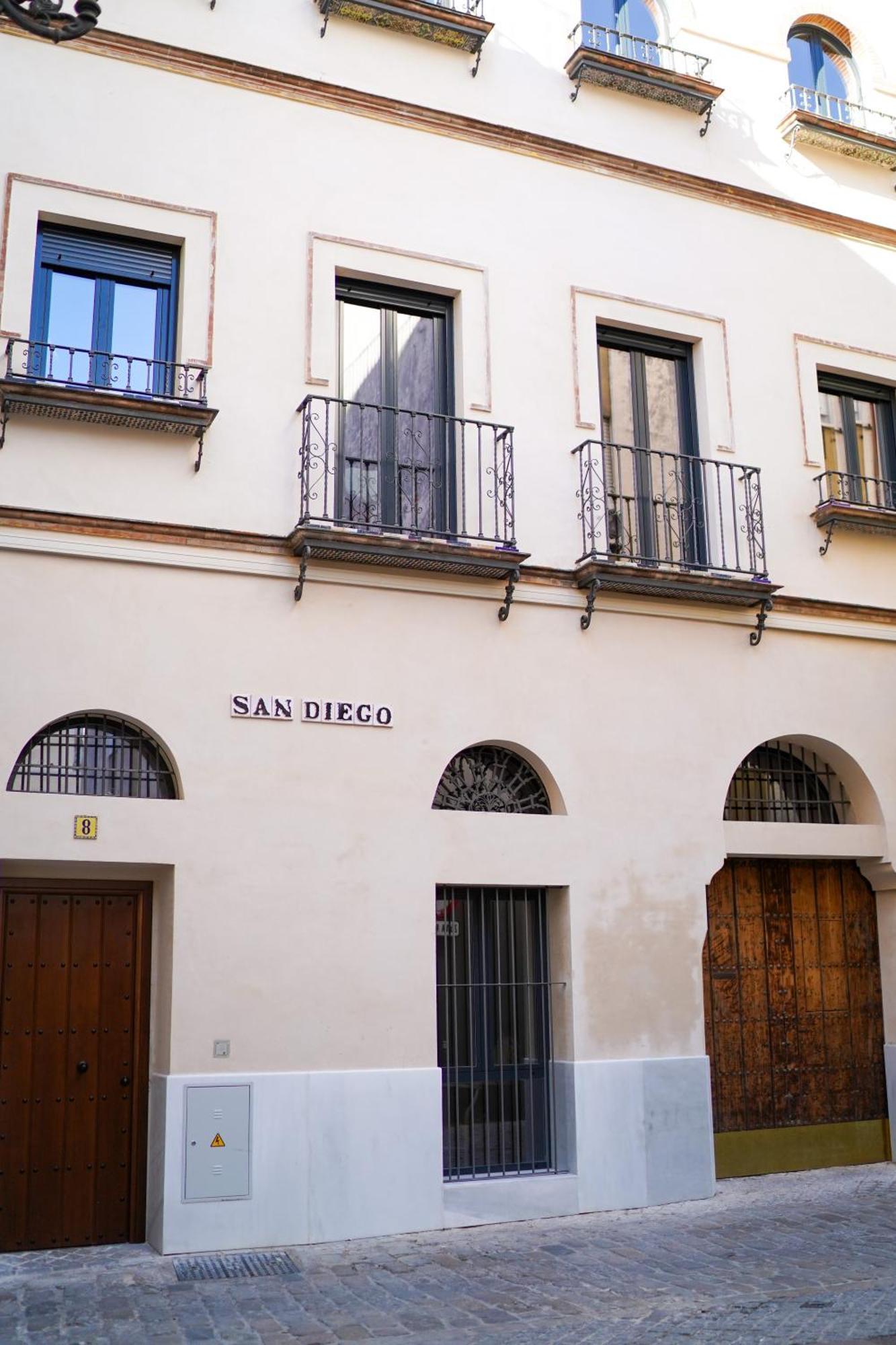 San Diego Cathedral Sevilla II Екстериор снимка